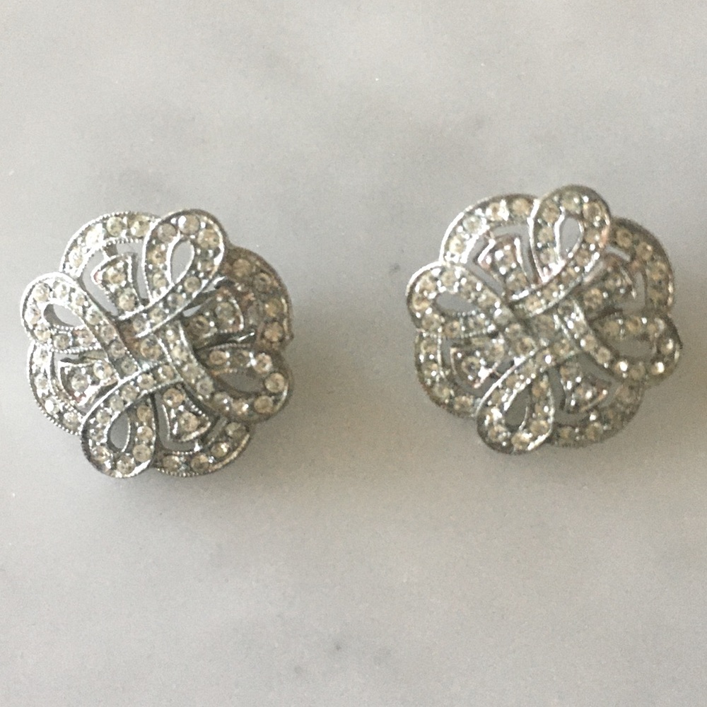 Vintage Carolee Clip On Earrings
